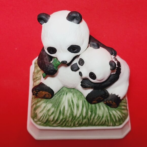 Gorham Mother Baby Panda Bear Music Box Plays Love Me Tender - Picture 4 of 13